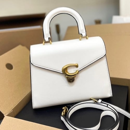 كوتش 3 الوان