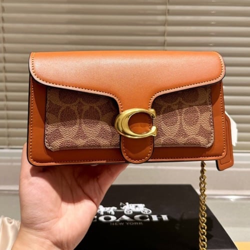 كوتش 4 الوان