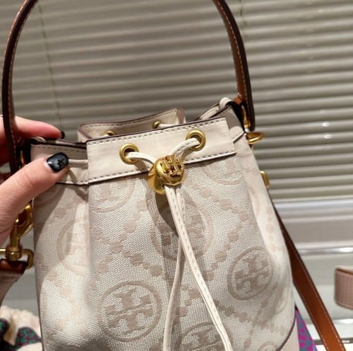 حقيبة توري بورش دلو بنقوش | 3 الوان