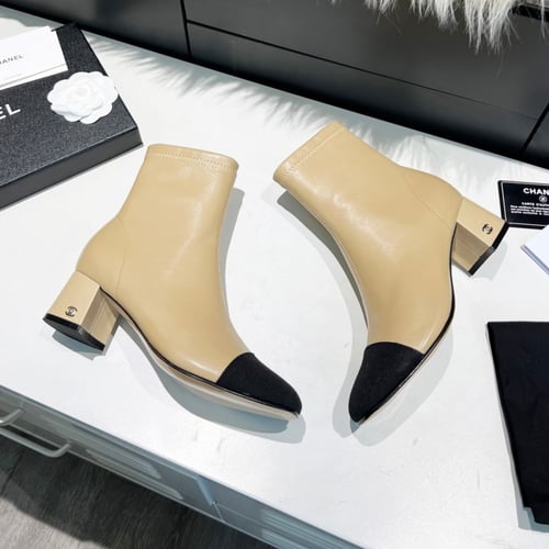 بوت شانيل بيج/أسود