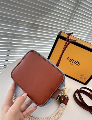 حقيبة فيندي fendi دلو | لونين