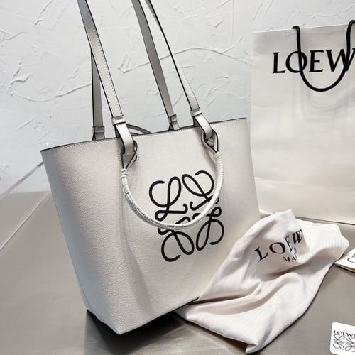 شنطة لويفي 4 الوان