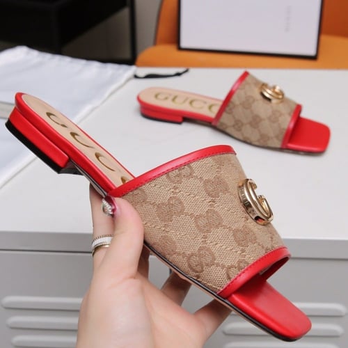 سليبر غوتشي