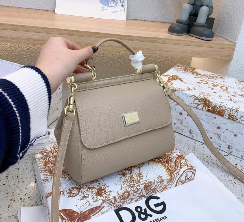 حقيبة D&G / عدة الوان