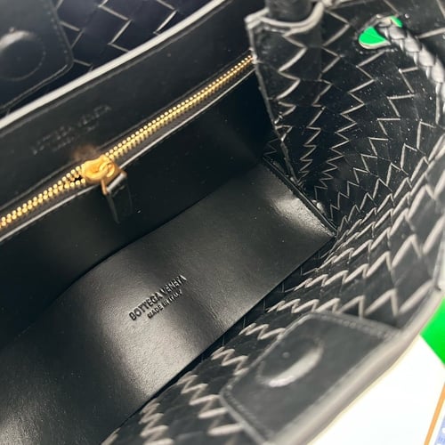 شنطه بوتيغا