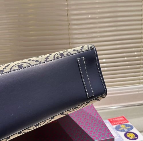 حقيبة توري بورش مربع | ٣ الوان