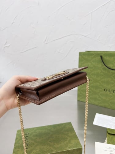 محفظة قوتشي Gucci بنقوش