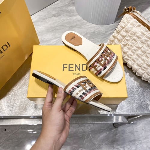 سليبر فيندي