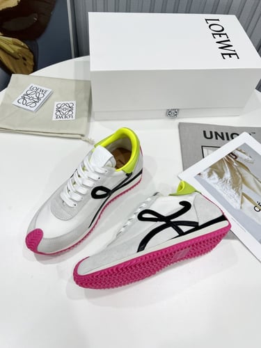 حذاء لويفي رياضي| ملون