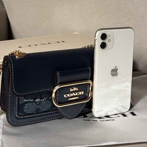 شنطه كوتش كحلي صغيره