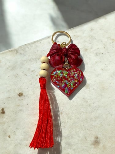 ميدالية الحروف ( البراقه ) ( جميع الخروف والارقام...