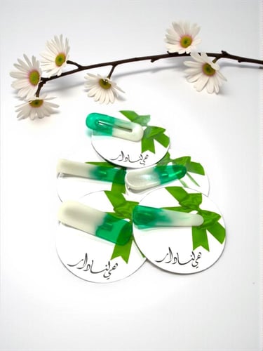 مشابك شعر ( توزيعات اليوم الوطني )