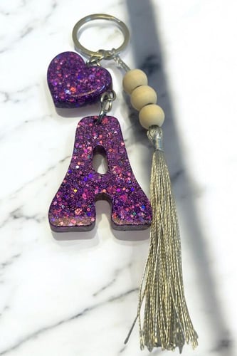 ميداليات الحروف حجم كبير ( غليتر)