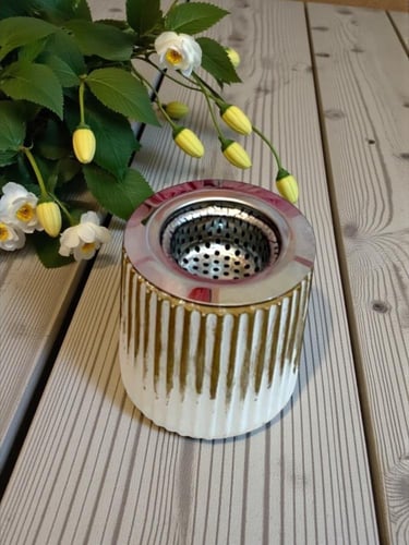 مبخره مخططه من الكونكريت