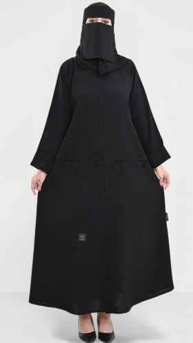 عباية كتف سوداء سادة بكم كسرات بقماش ملكي