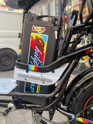 دراجة كهربائية خارقة 60 فولت بقوة 1200 واط | بطاري...