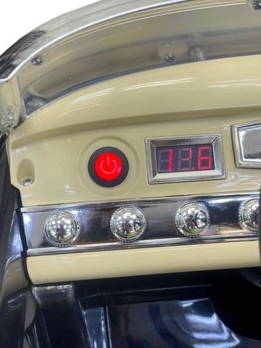 سيارة مرسيدس بينز كلاسك كهربائية للاطفال 12 فولت