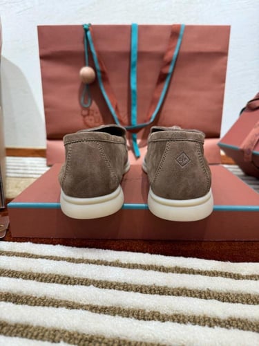 لوفر لوروبيانا