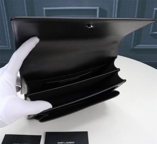 شنطة سالوران