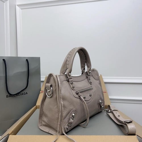 شنطة بالنسياقا 30cm
