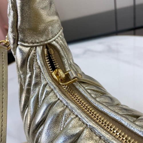 ميو ميو مقاس ميني