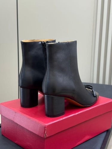 بوت فالنتينو