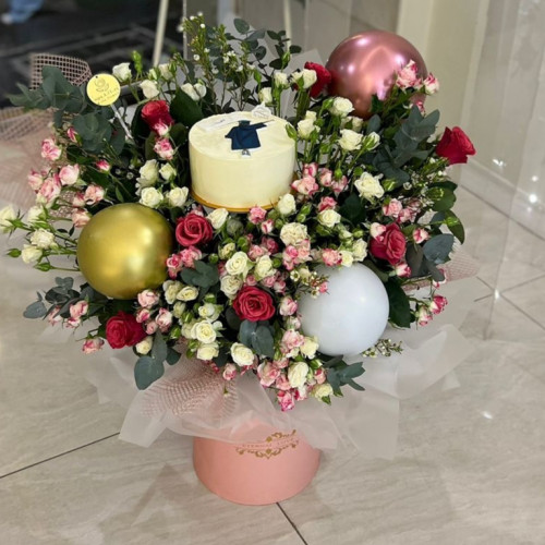 بوكس منسق مع كيك