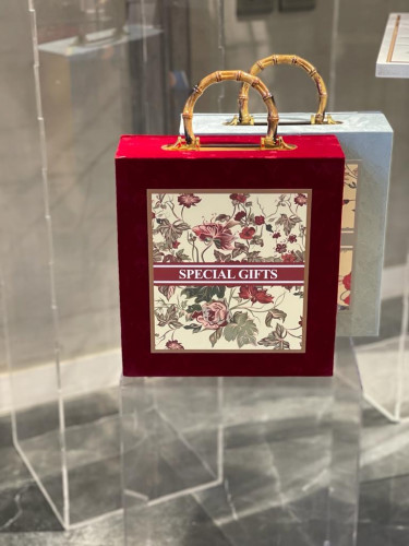 شنط مخمل كبيره