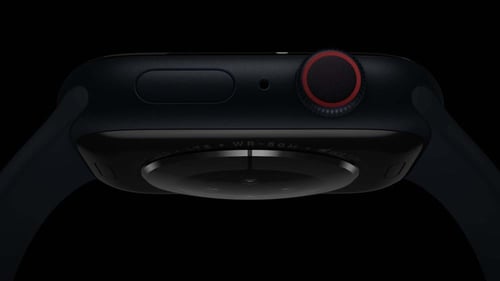ساعة ابل الجيل الثامن Apple Watch Series 8 مستخدمة...