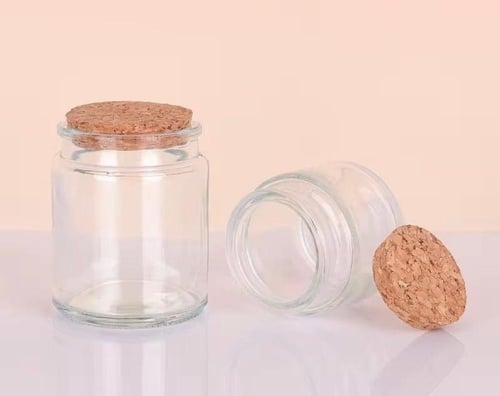 علبة زجاج ٢٠٠ مل بسدادة - شفاف