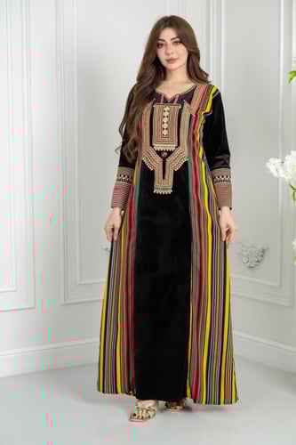 جلابية مخمل ثراثية ابداع