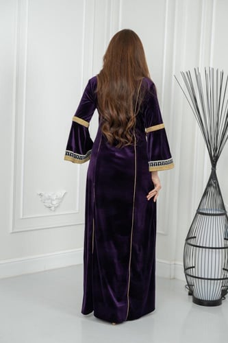 جلابيه مخمل تراثي قمه الابداع كم فرنسي