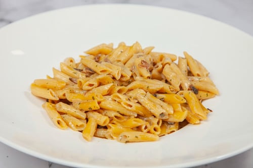 باستا بيني بصلصة المشروم وجبة ايطالية 160 جرام