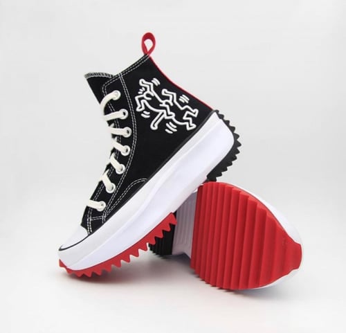 حذاء كونفرس