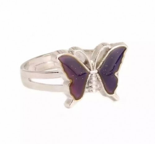 خاتم يتغير على حسب درجة الحرارة الجسم والمود