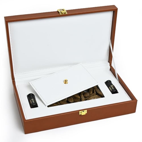 علبة جلد فاخرة( أوقيتين وربعين تولة) فارغة