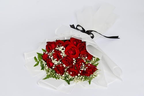 ورد أحمر جوري طبيعي