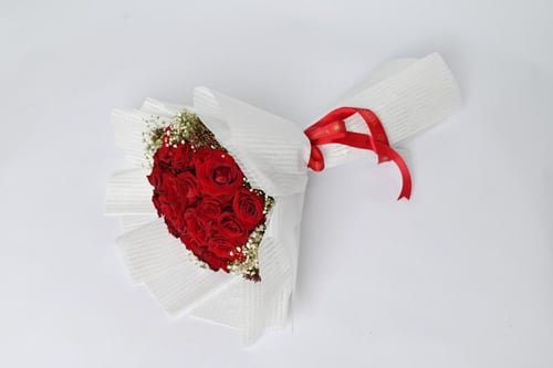 بوكية ورد احمر