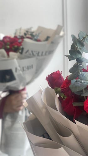 باقة بيبي روز احمر