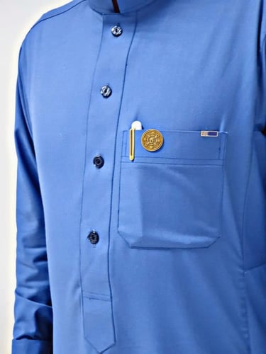 برش يوم التأسيس.