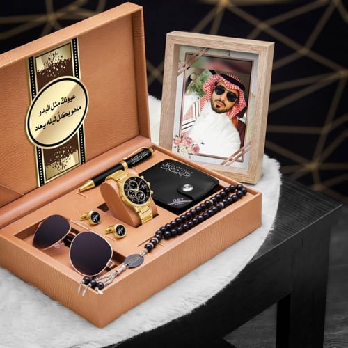 اطقم ساعات رجالية راقية تصميم بالاسم