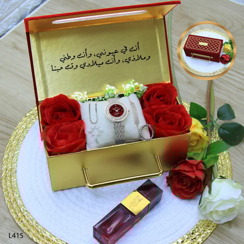 بوكس هديه ساعه بالاسم