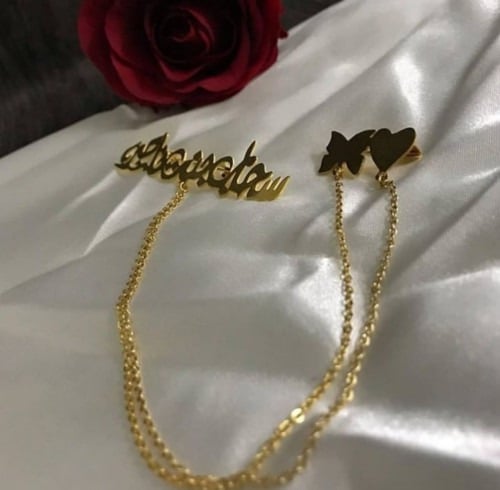 بروش مع حصان