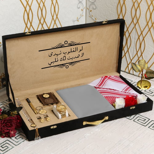 هدايا رجاليه فخمه بوكس شماغ وقماش صيفي وعطر وقلم.....