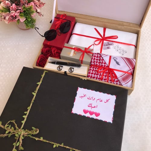 طقم رجالي ماركة كارتير