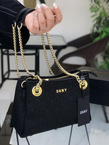 شنط ماركة دكني