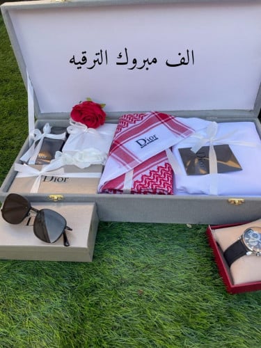 طقم ماركة ديور