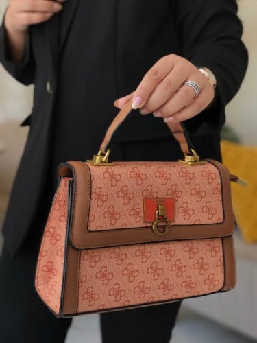 شنط ماركة جيس