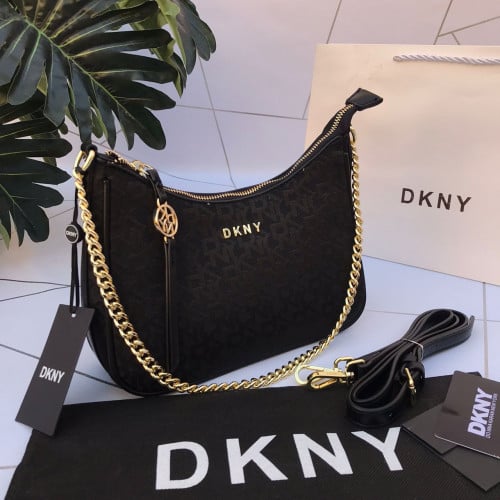 شنط ماركة دكني