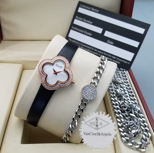 ساعات واطقم ماركة فان كليف